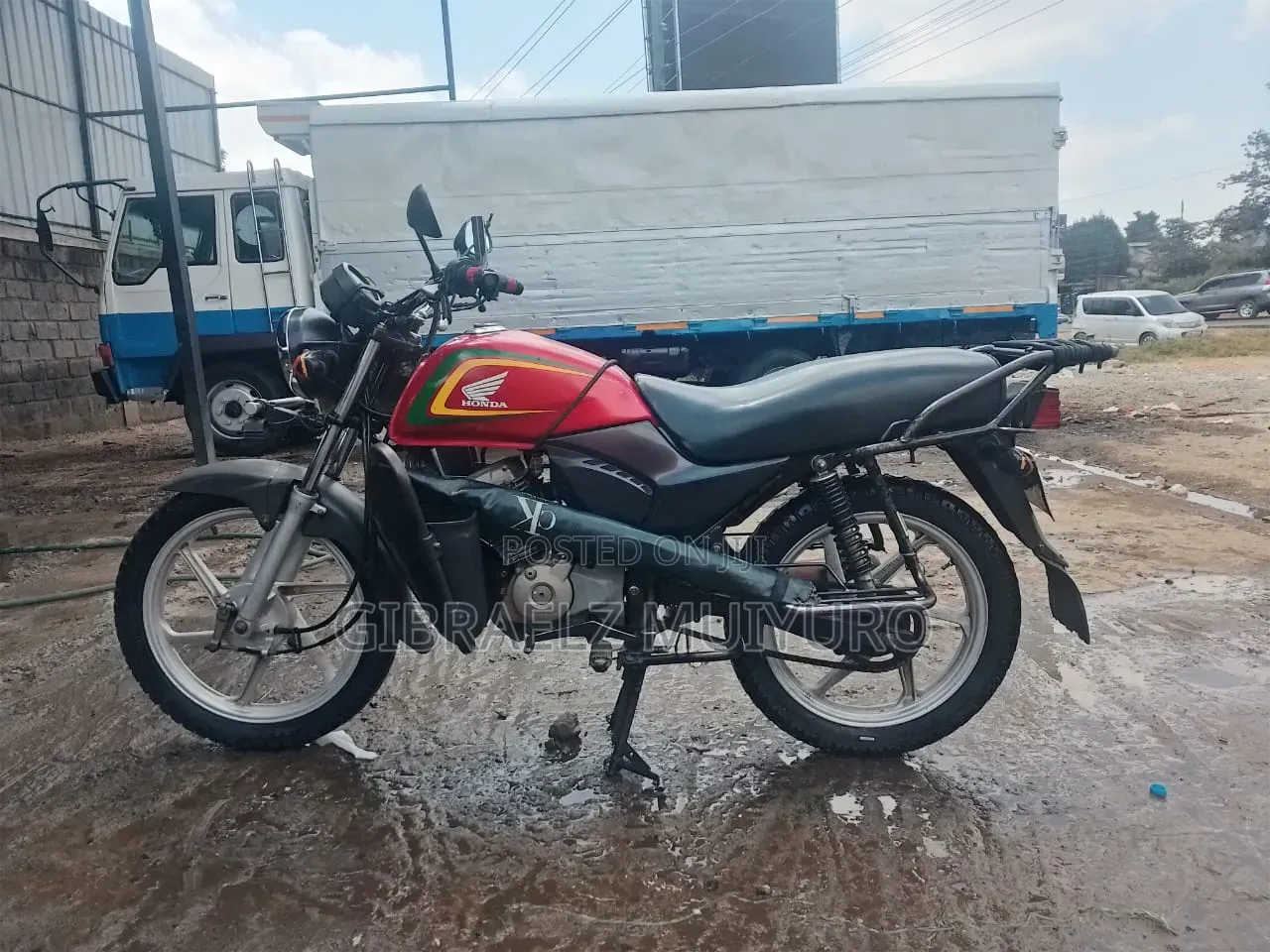 Honda CB 2020 Red