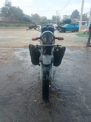 Honda CB 2020 Red