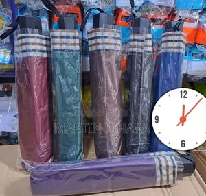 3 Fold Checked Pocket Umbrella