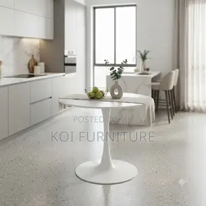 Coffee Table; Round Tulipp Marble Table