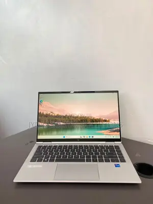 Laptop HP EliteBook 1040 G8 32GB Intel Core i7 SSD 512GB