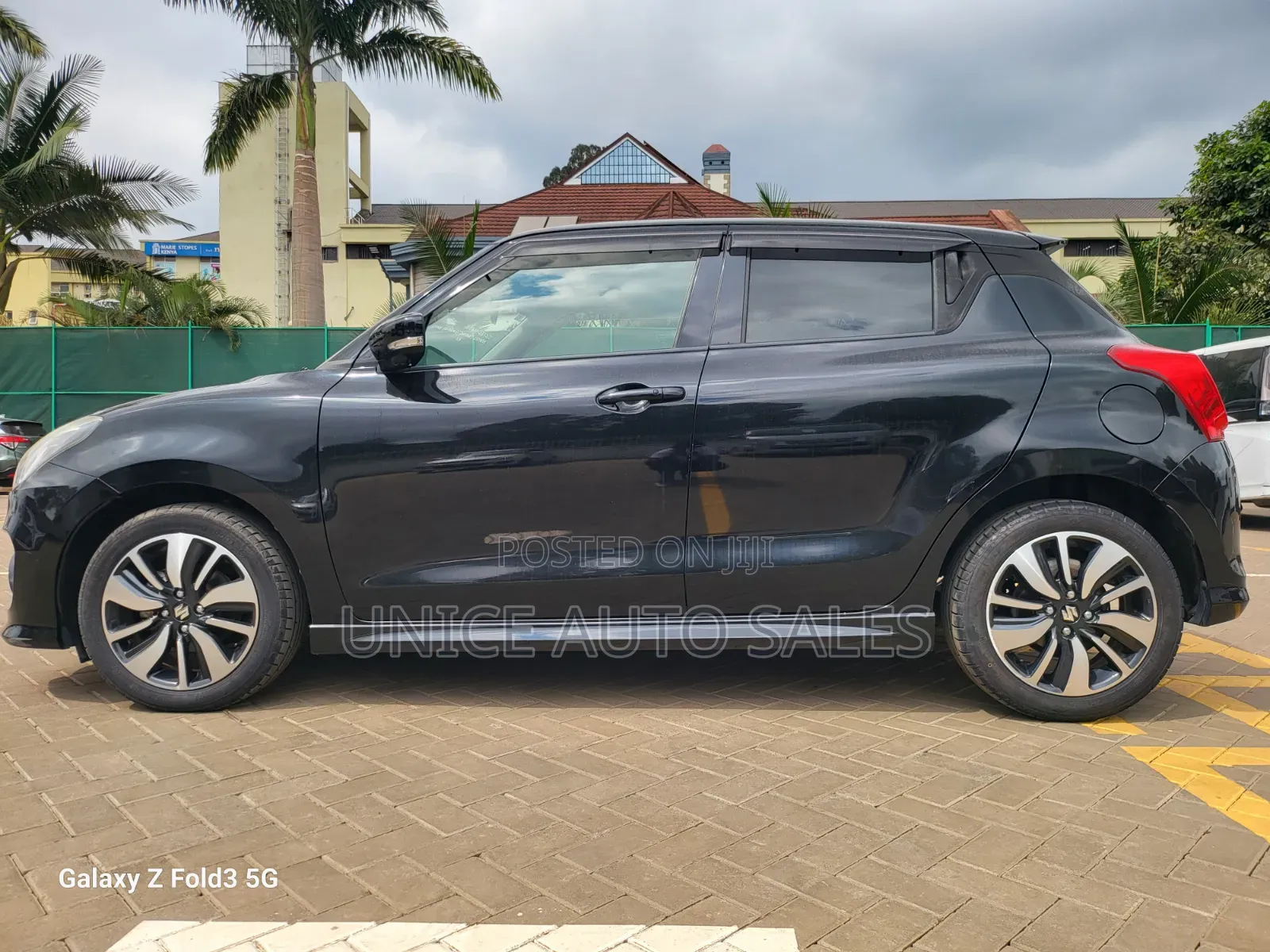 Suzuki Swift 2019 Black