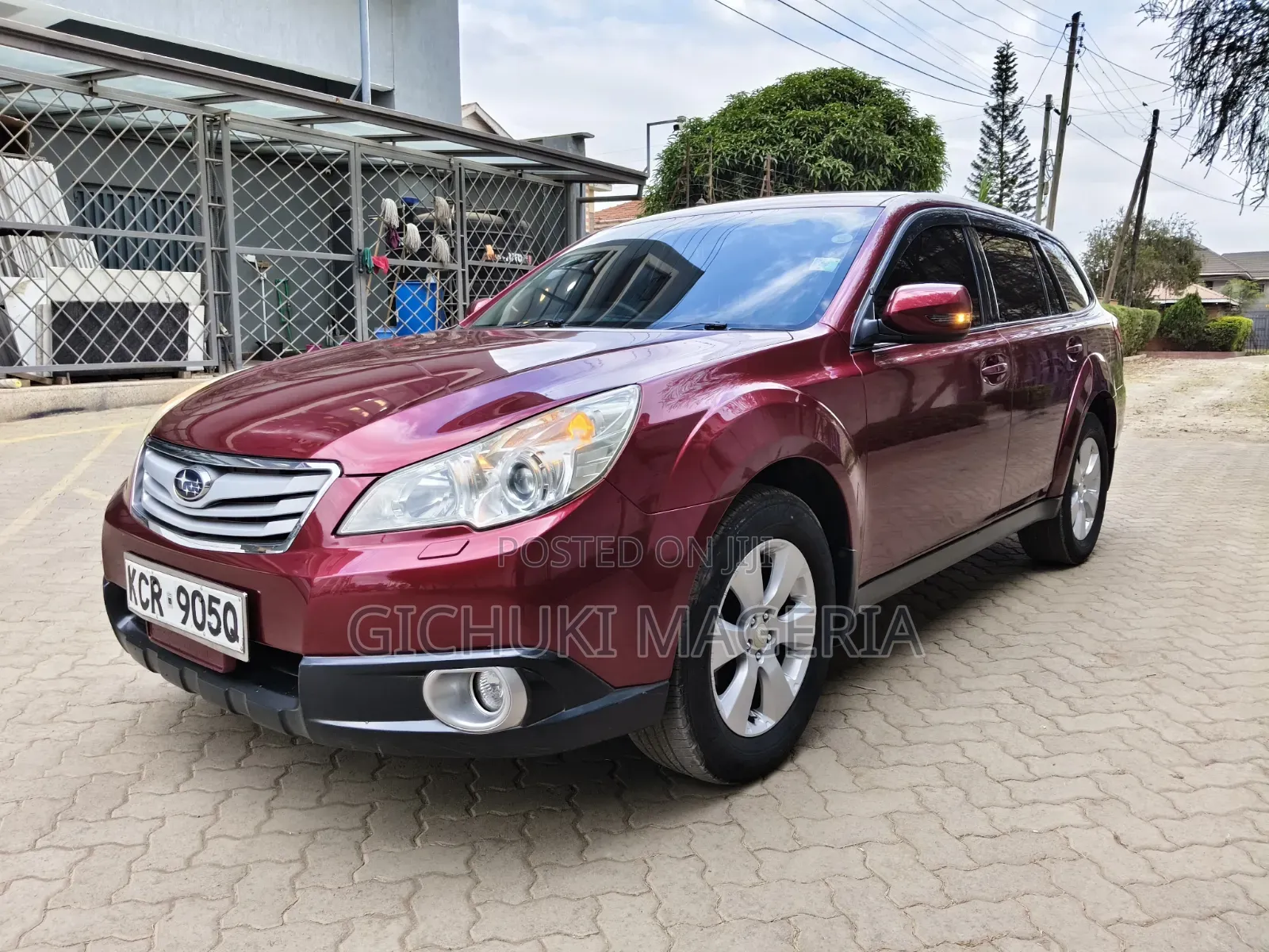 Subaru Outback 2011