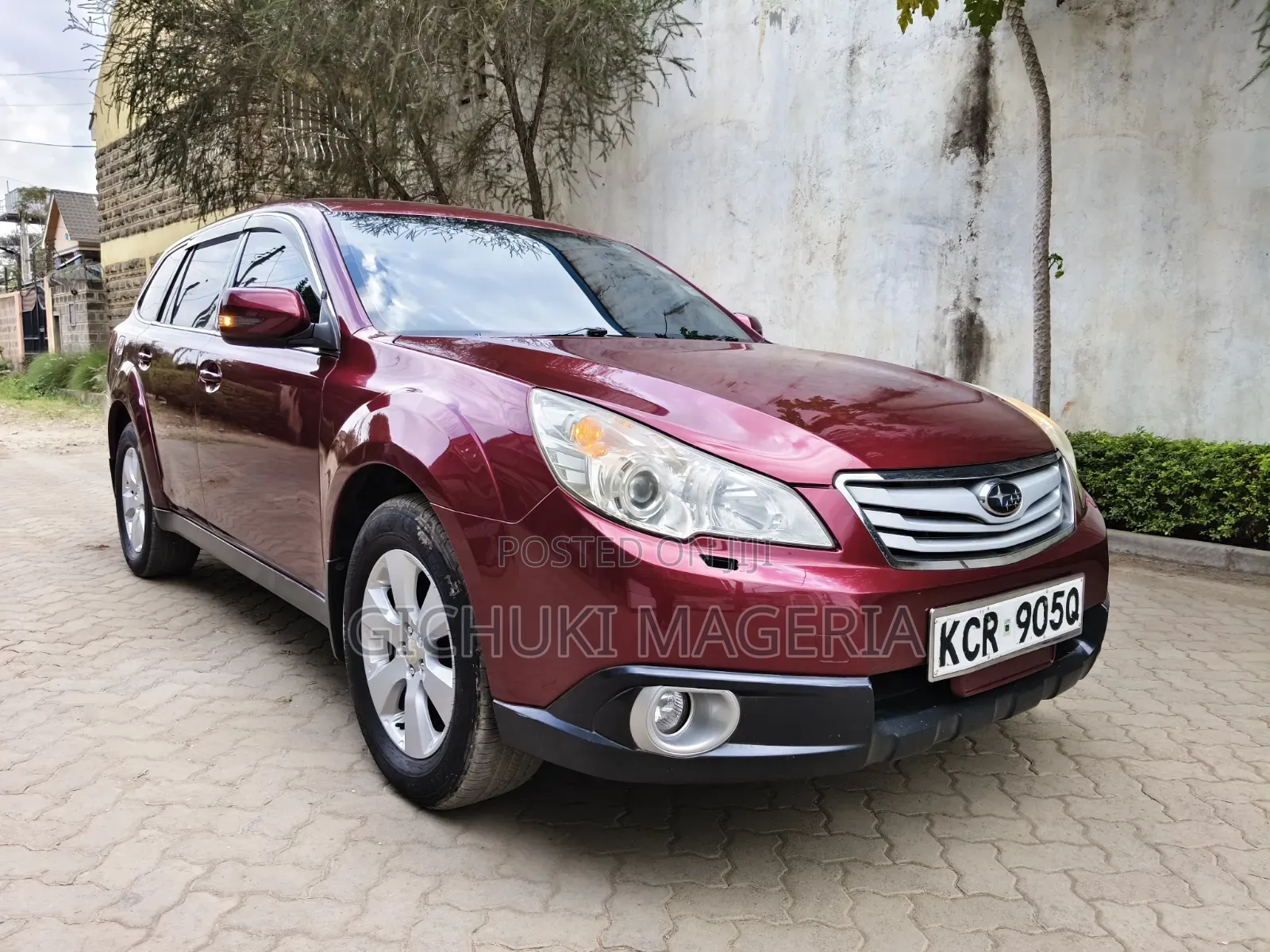 Subaru Outback 2011