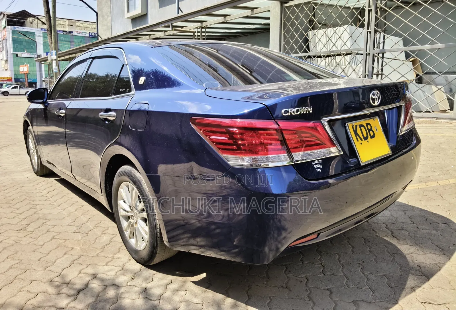 Toyota Crown 2014 Blue