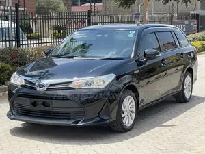 Toyota Corolla Fielder 1.5 Hybrid FWD 2019 Black