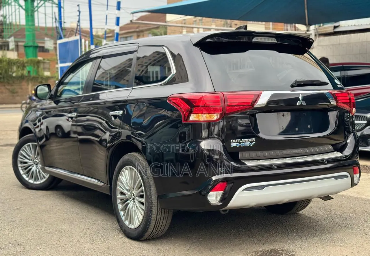 Mitsubishi Outlander 2019 Black