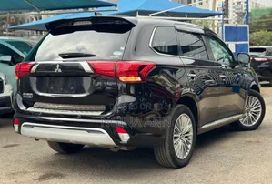 Mitsubishi Outlander 2019 Black