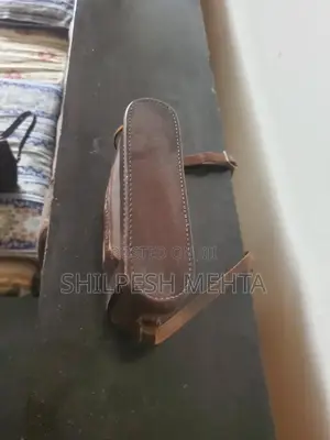 Leather Camera Case. (VOIGLANDER BESSA)