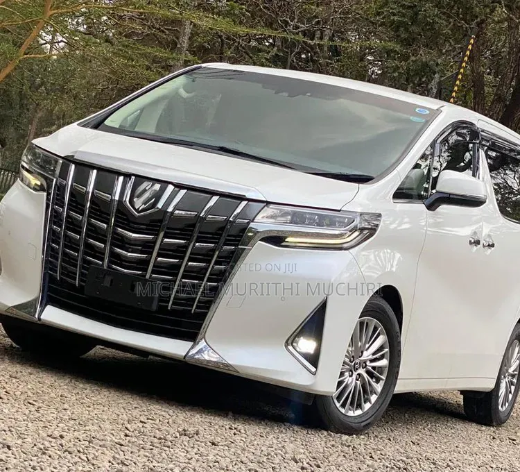 Toyota Alphard 2019 White