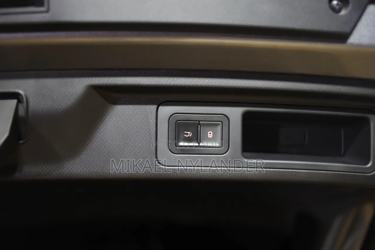 New BYD ATTO 3 Premium 2026 Silver