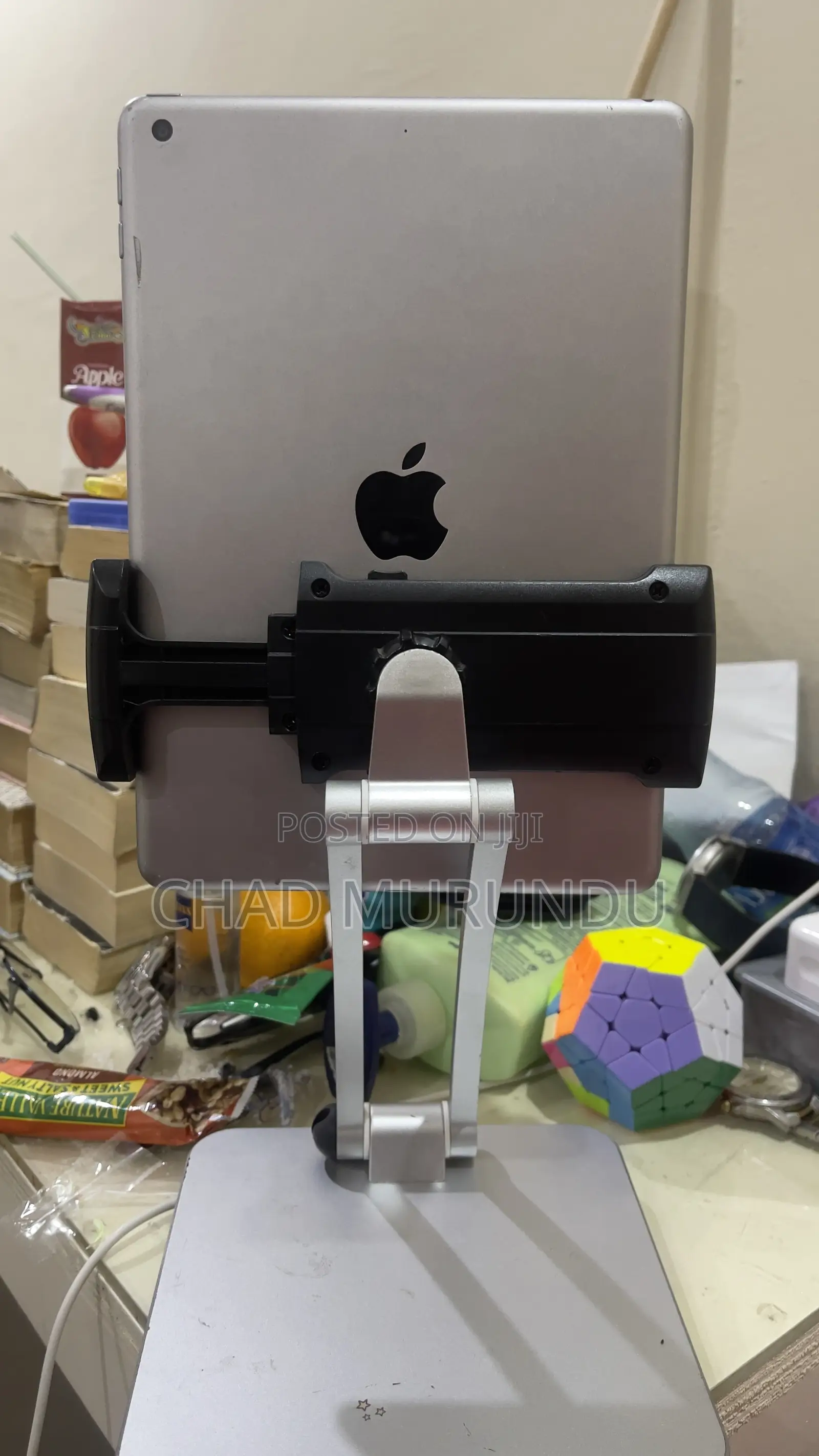 Apple iPad 5 (2022) 32 GB Silver