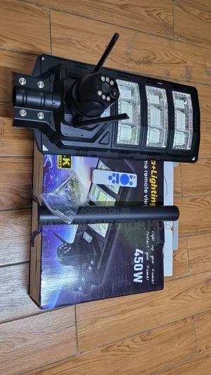 Ai Solar Camera + Lighting 2-in-1