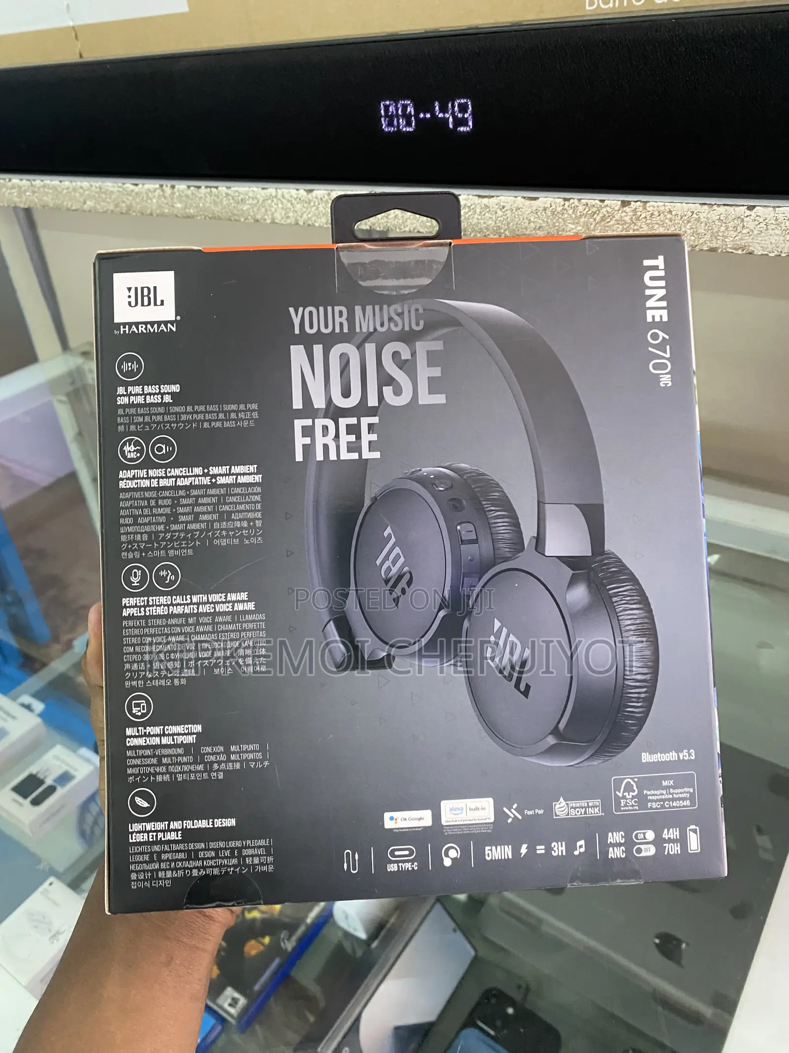 JBL Tune 670nc