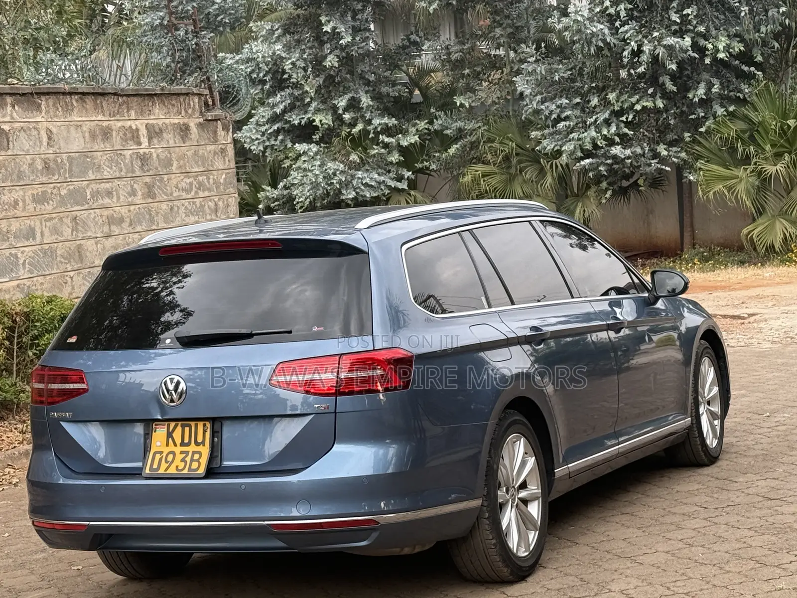 Volkswagen Passat 2018 Blue