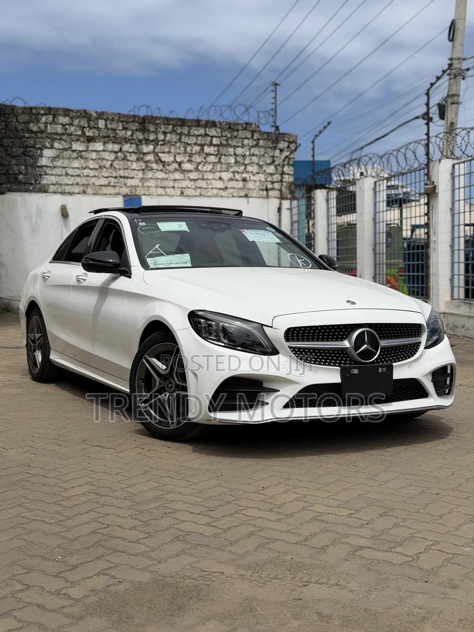 Mercedes-Benz C200 2019 White
