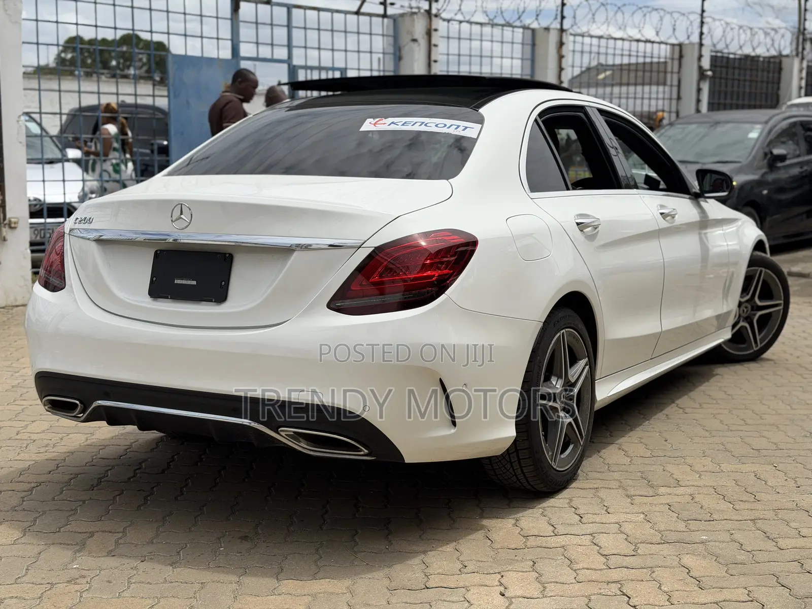Mercedes-Benz C200 2019 White