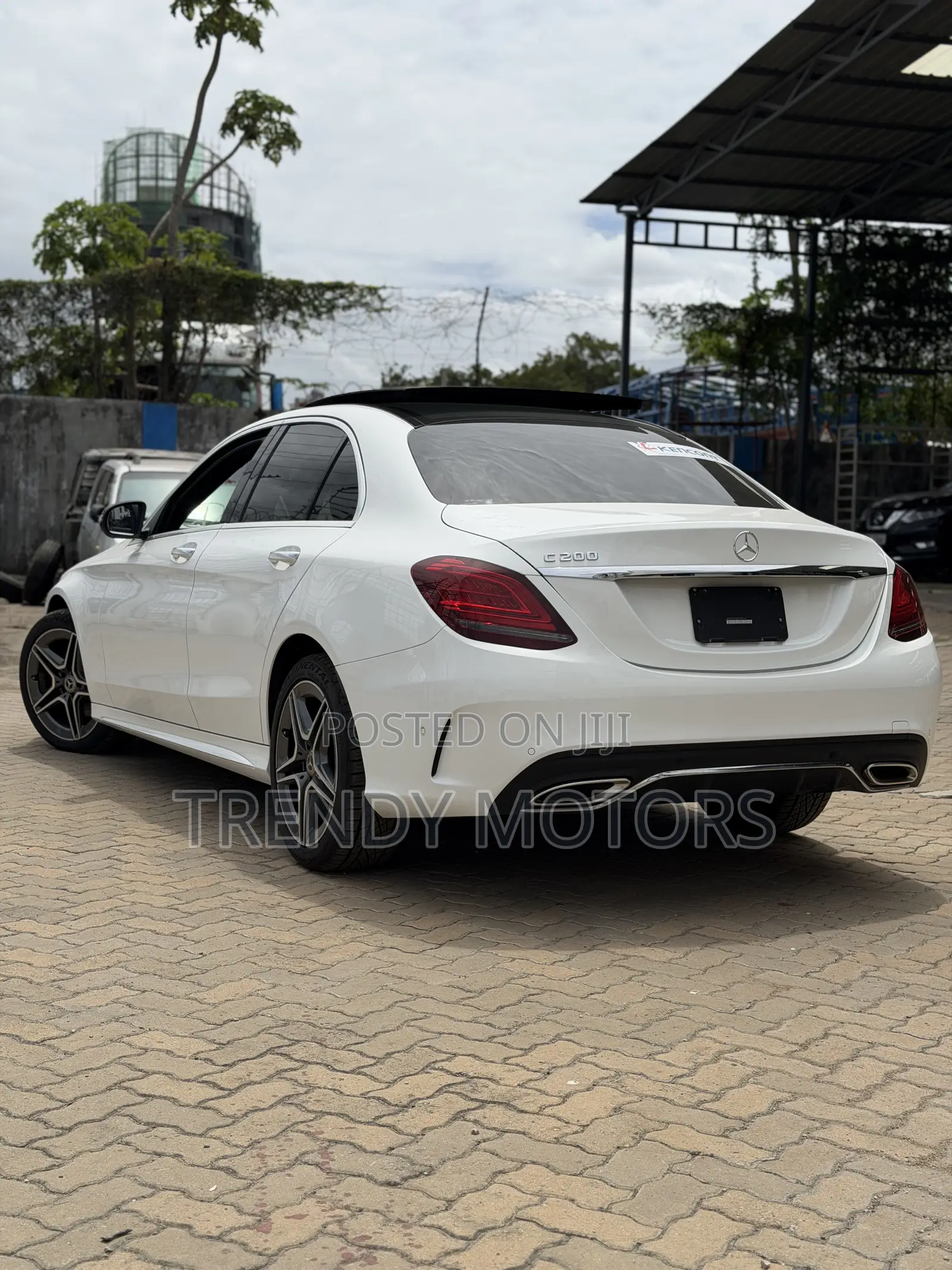 Mercedes-Benz C200 2019 White