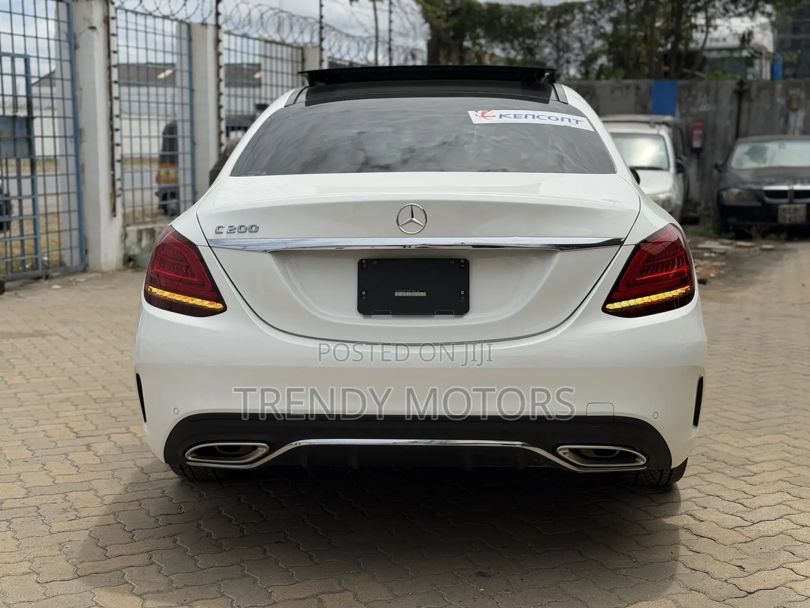 Mercedes-Benz C200 2019 White
