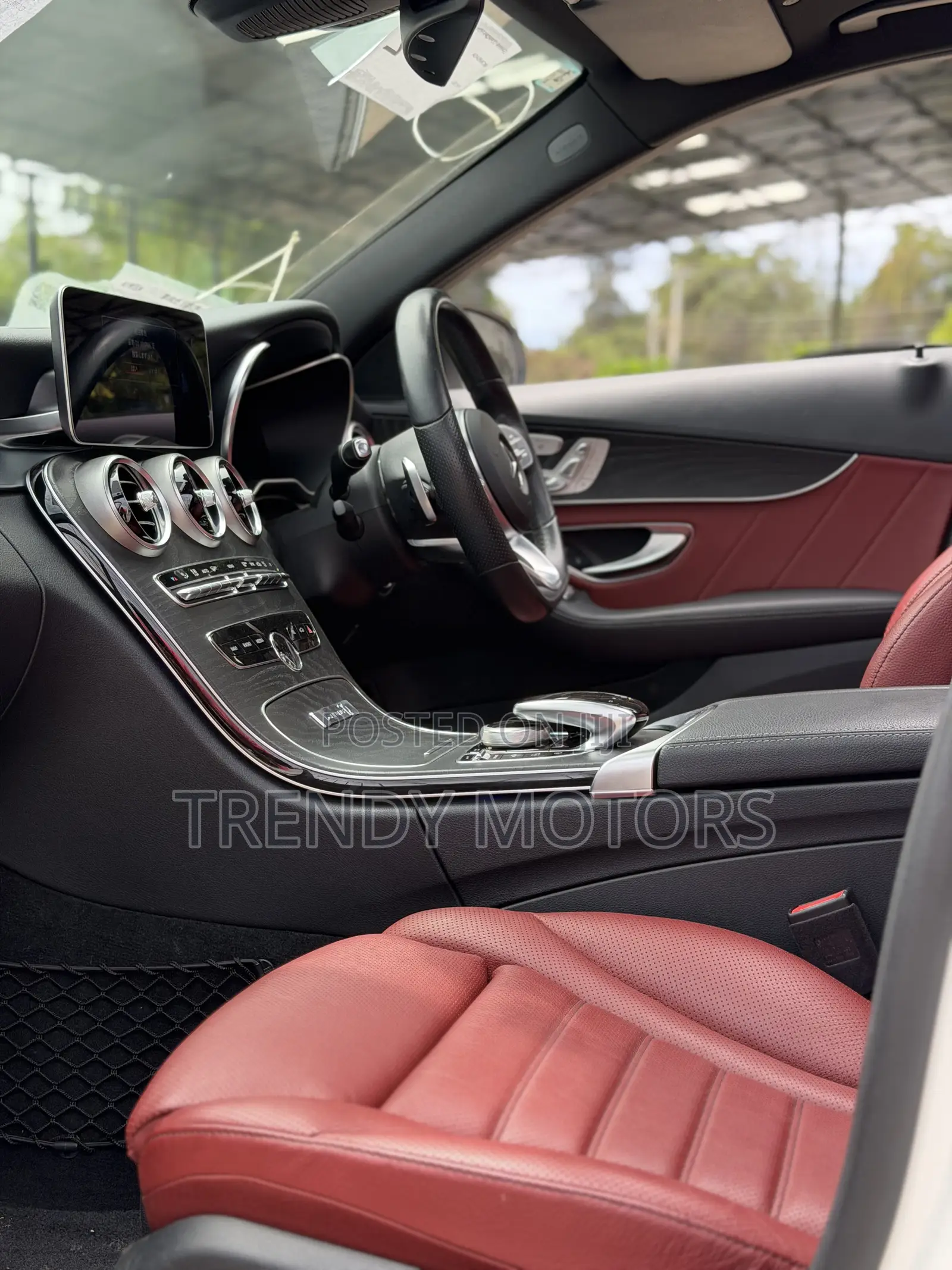 Mercedes-Benz C200 2019 White