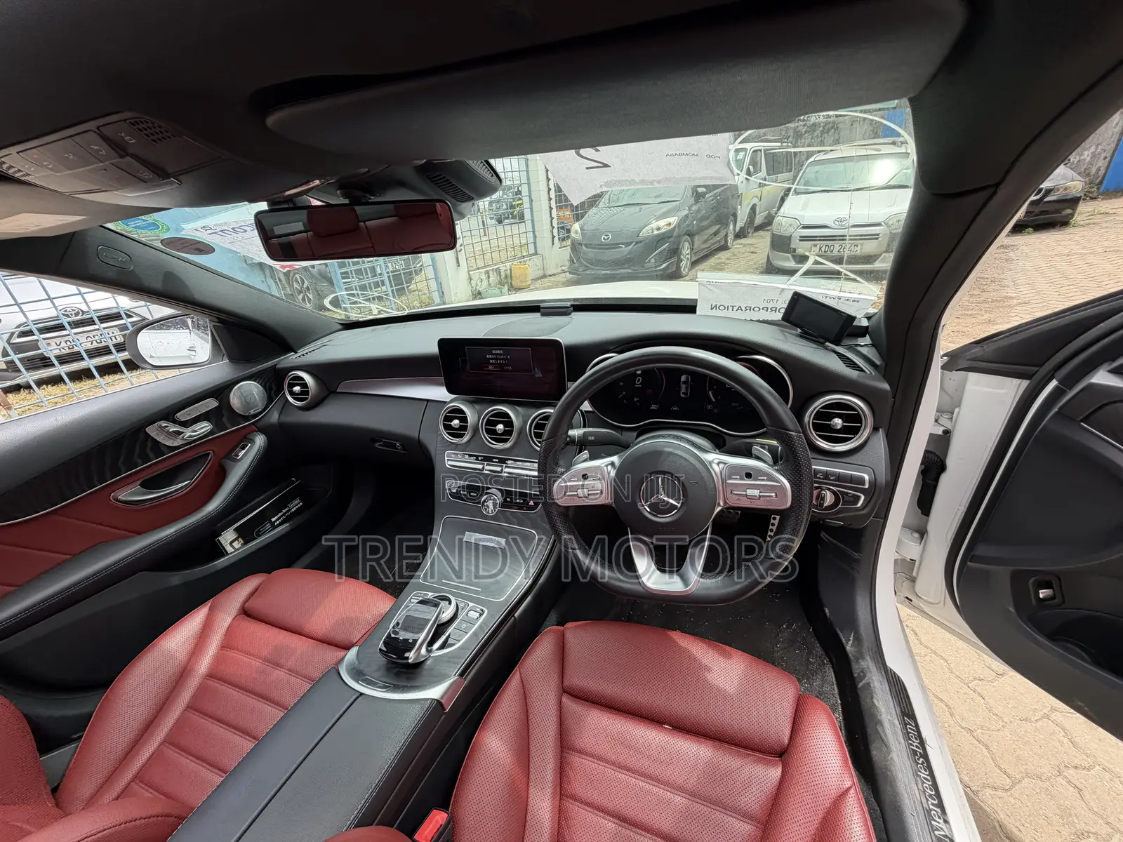 Mercedes-Benz C200 2019 White