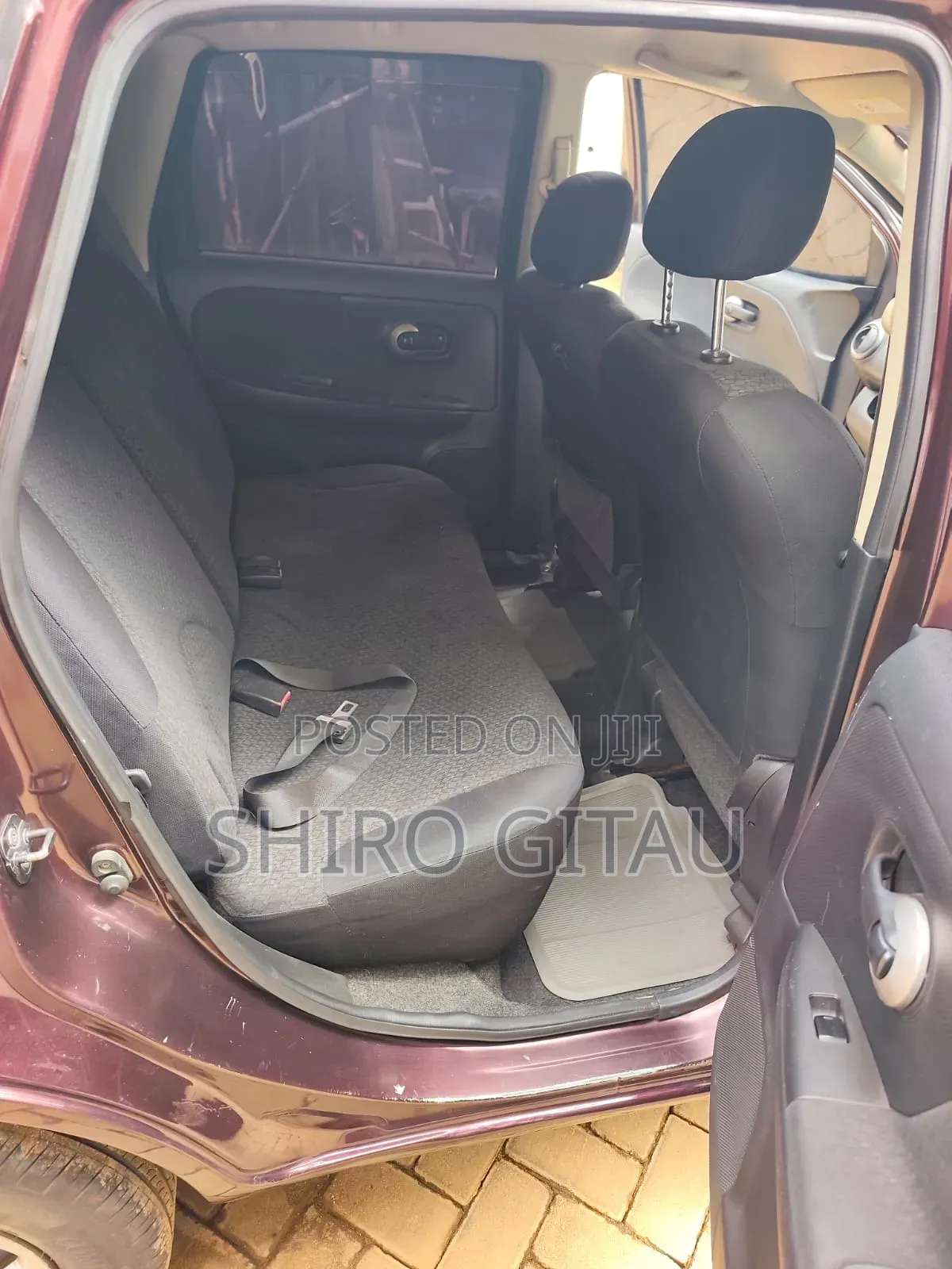 Nissan Note 2010 Burgundy