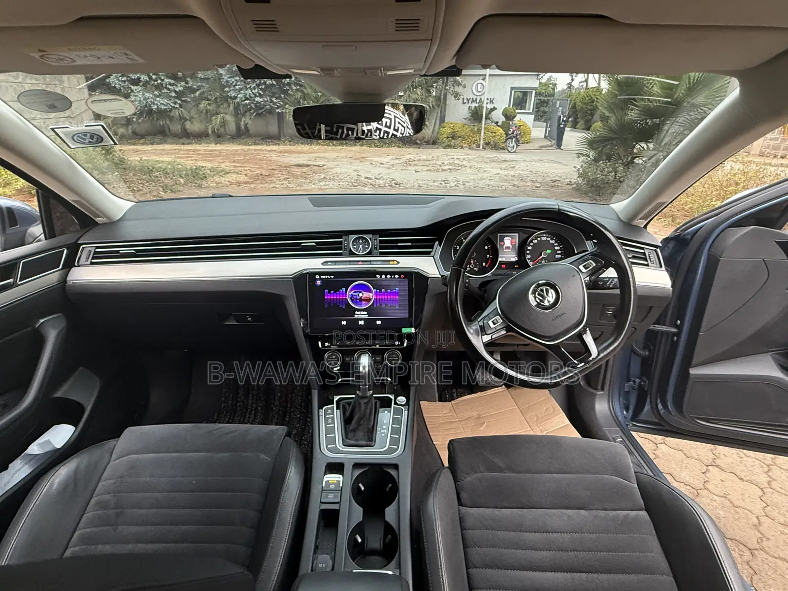 Volkswagen Passat 2018 Blue