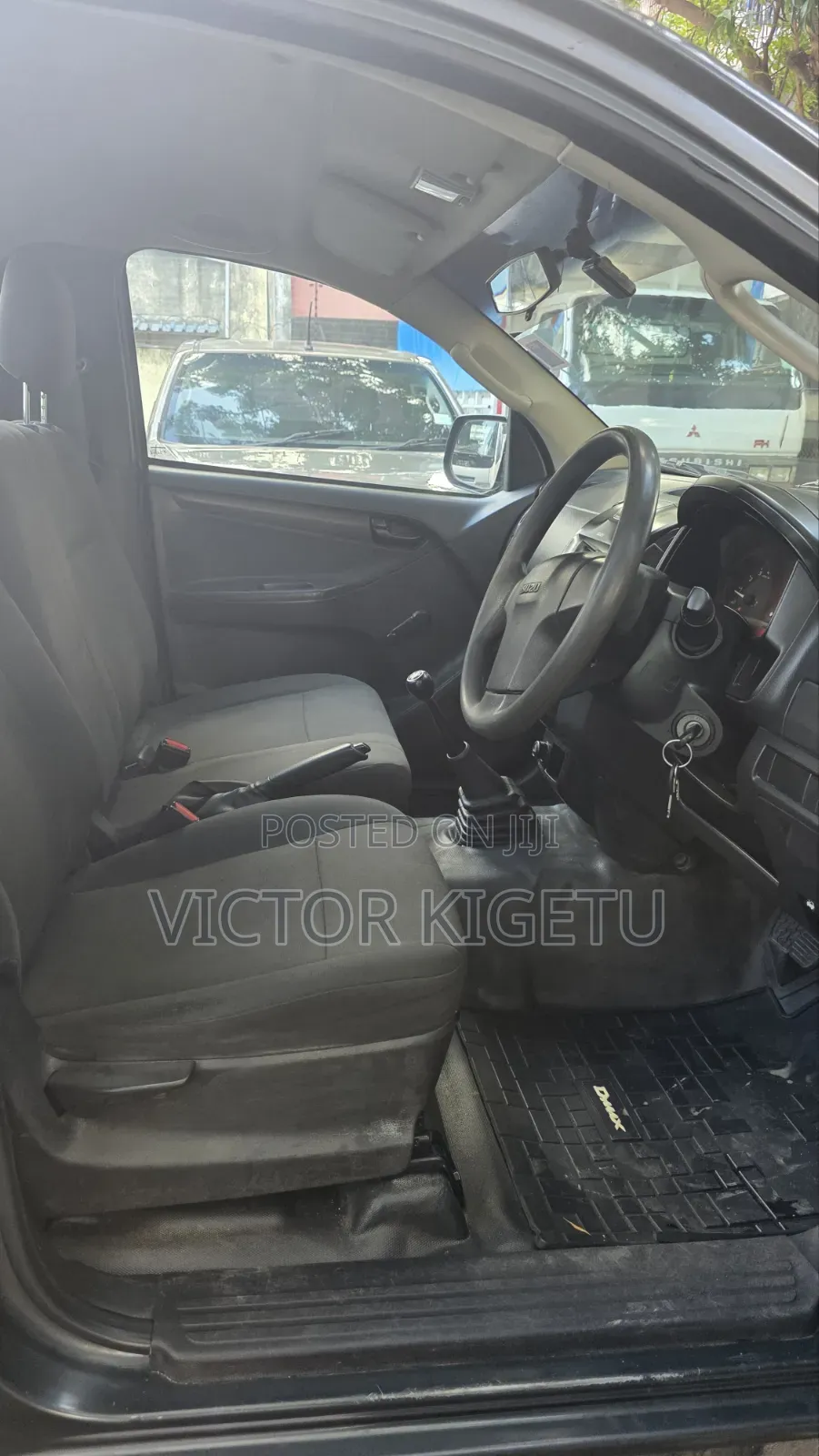 Isuzu D-MAX 2022 Gray