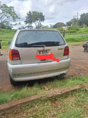 Volkswagen Polo 2000 White