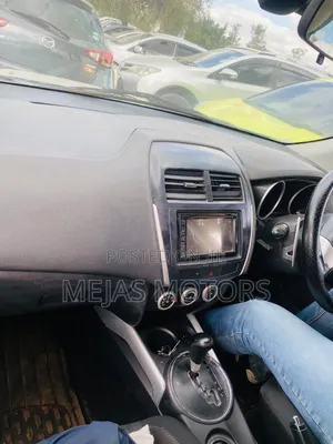 Mitsubishi RVR 2010 Blue