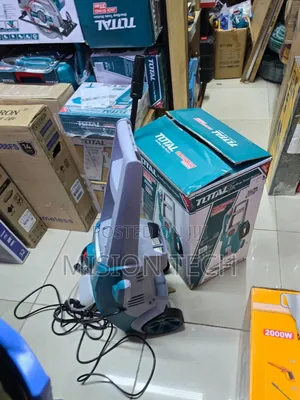 TOTAL 2000W Electric High-Pressure Washer 