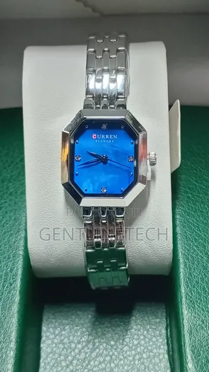 Curren Blanche Women's Silver Octagon Watch