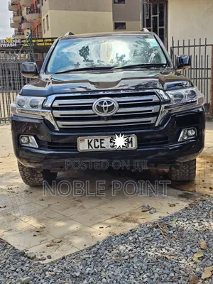 Toyota Land Cruiser 2010 Black