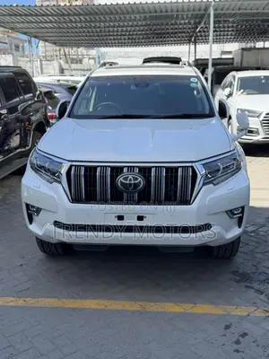 Toyota Land Cruiser Prado 2019 White