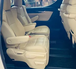Toyota Alphard 2019 White