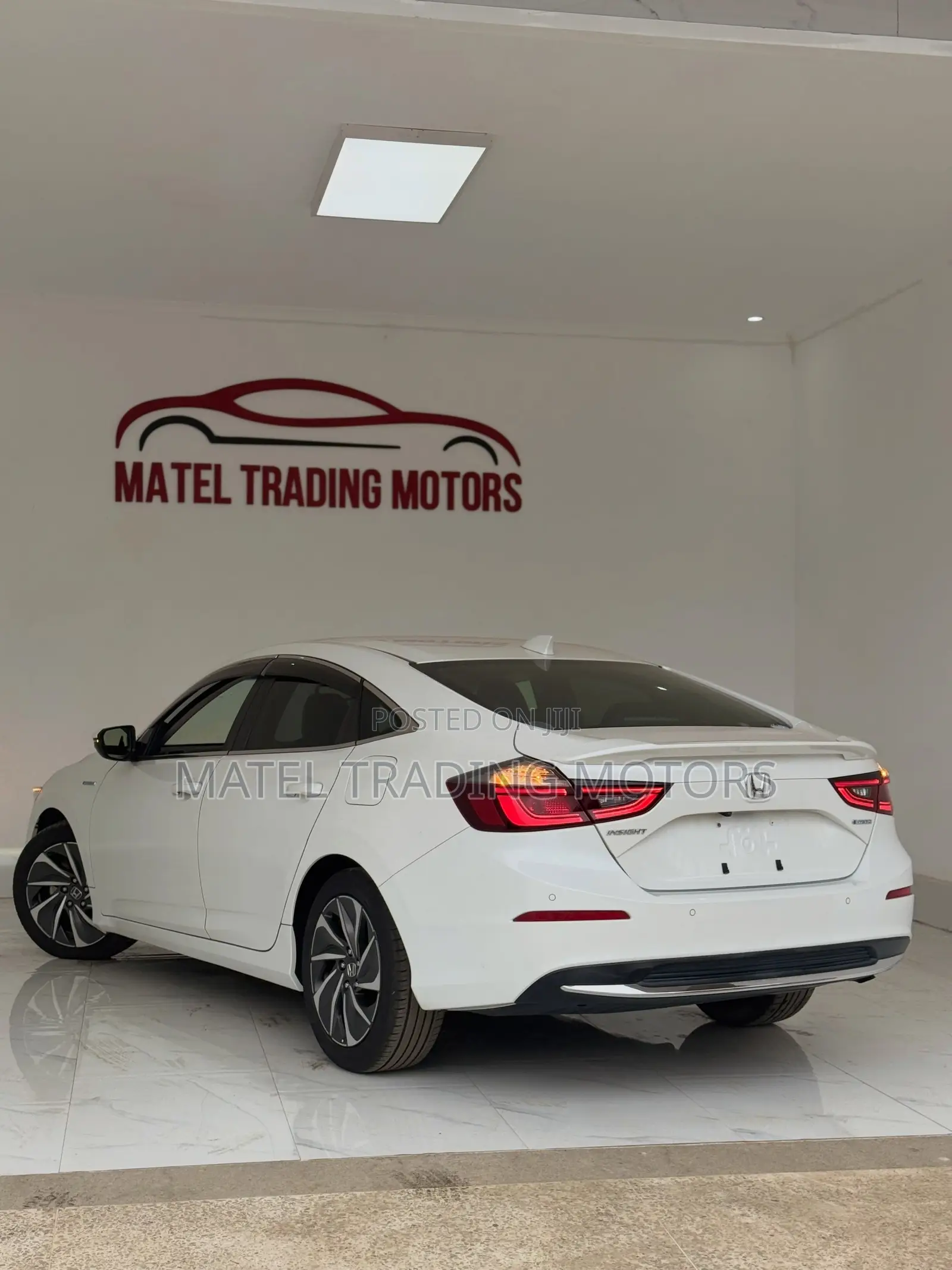 Honda Insight Touring 2019 White