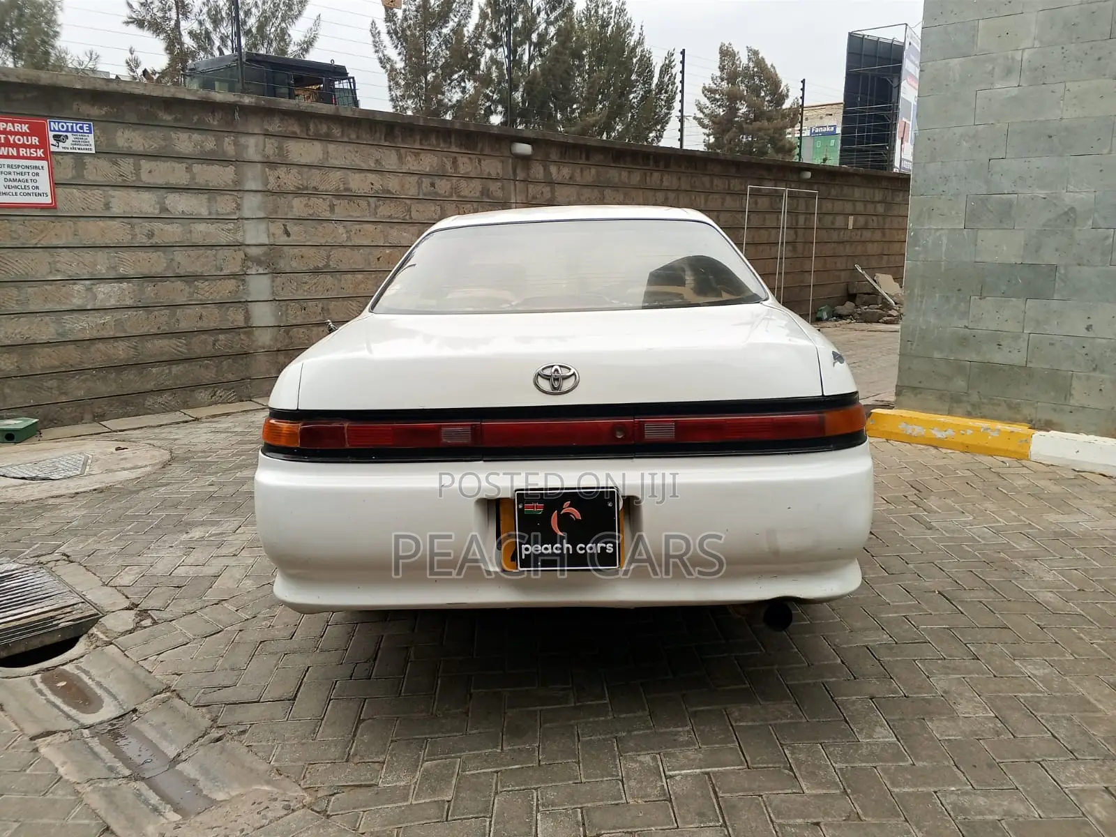 Toyota Mark II 1994 White