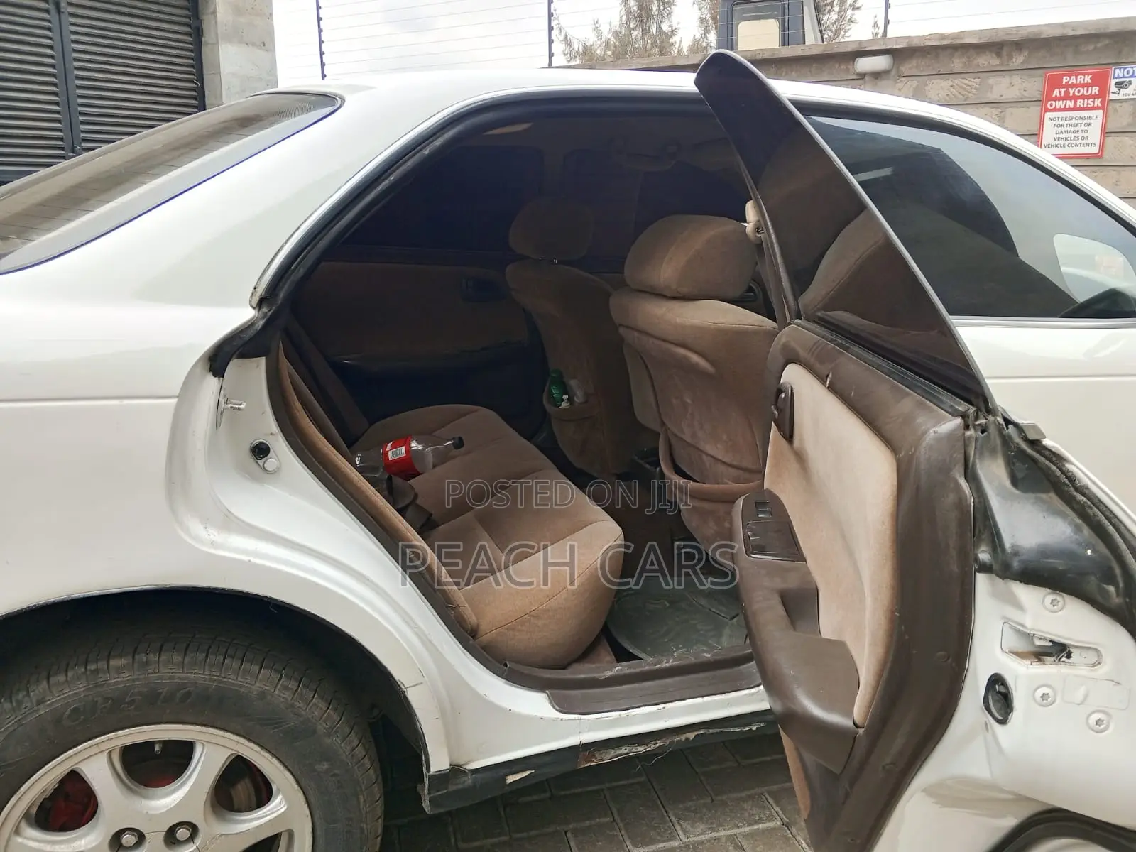Toyota Mark II 1994 White