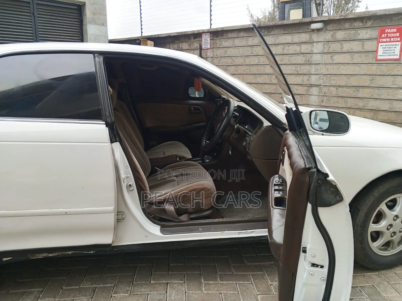 Toyota Mark II 1994 White