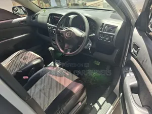 Toyota Succeed 2012 Silver