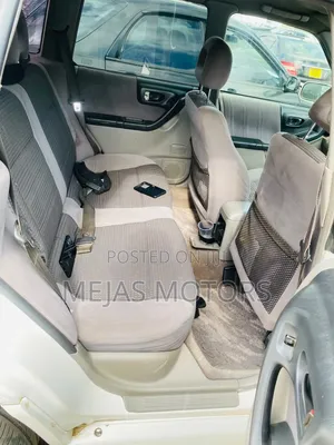 Subaru Forester 2001 White