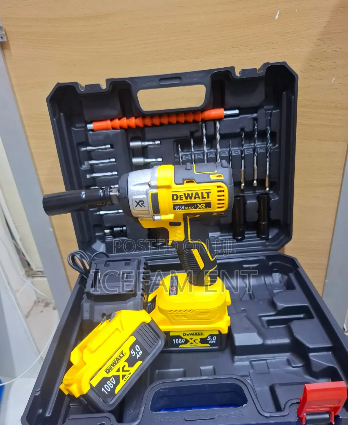 DeWalt Impact Wrench/108v Impact Wrench