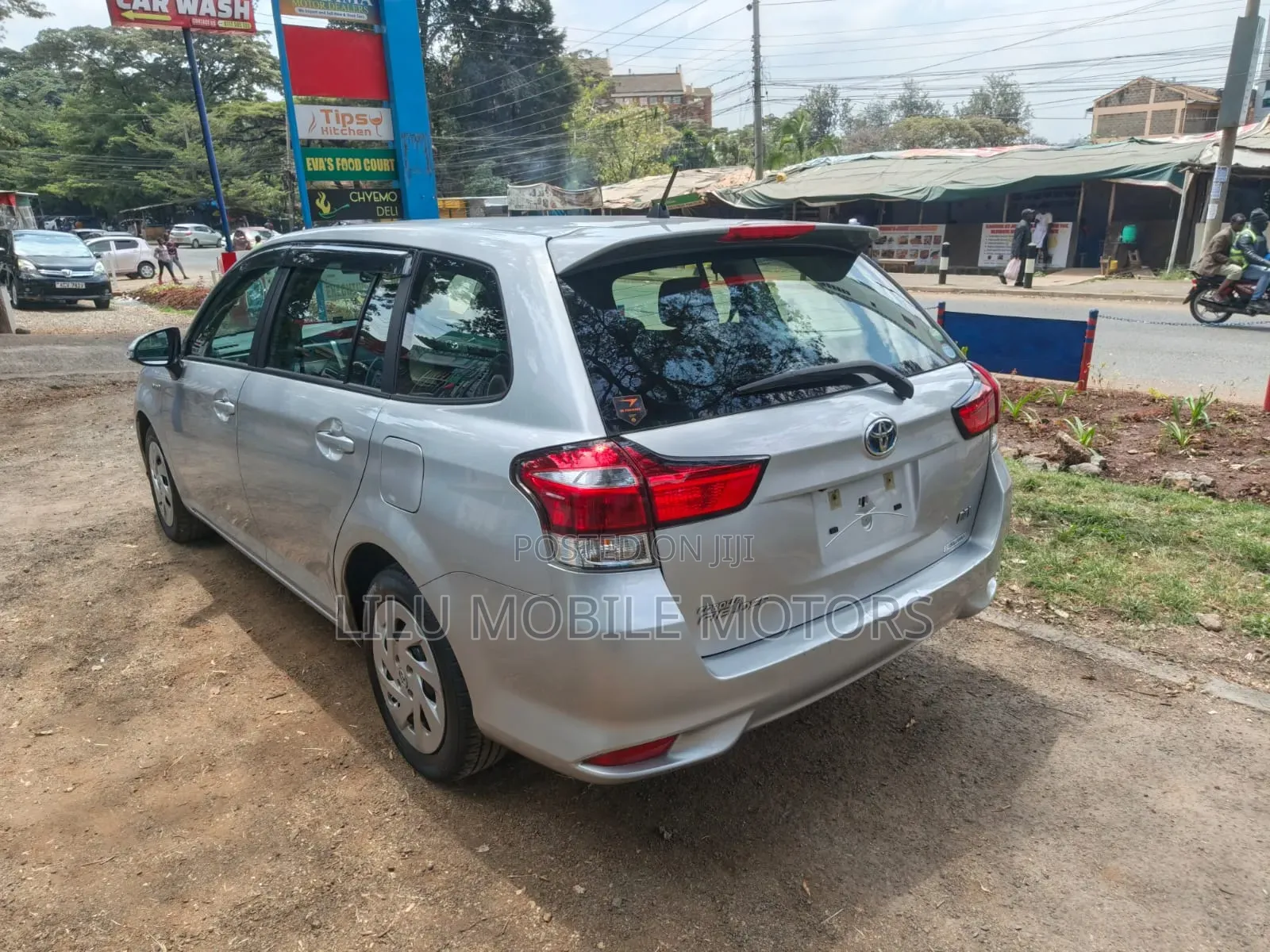 Toyota Corolla Fielder 2020 Silver