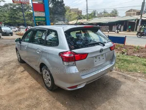 Toyota Corolla Fielder 2020 Silver