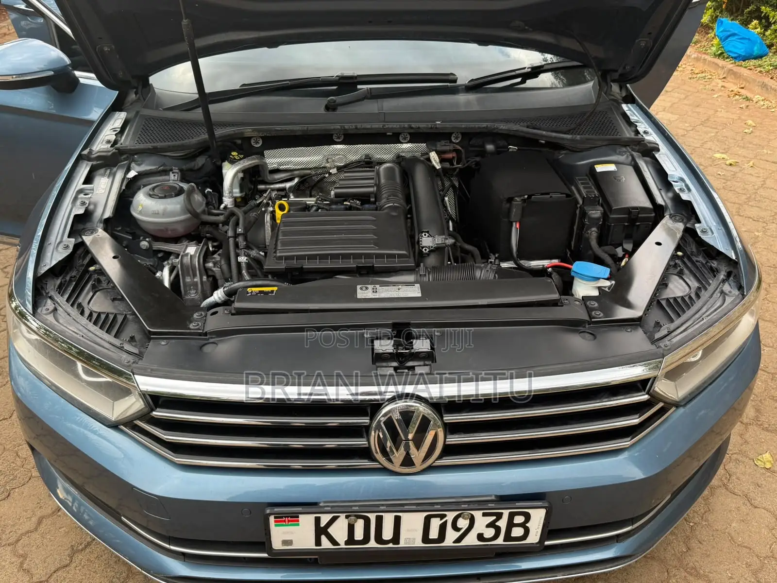 Volkswagen Passat 2018 Blue