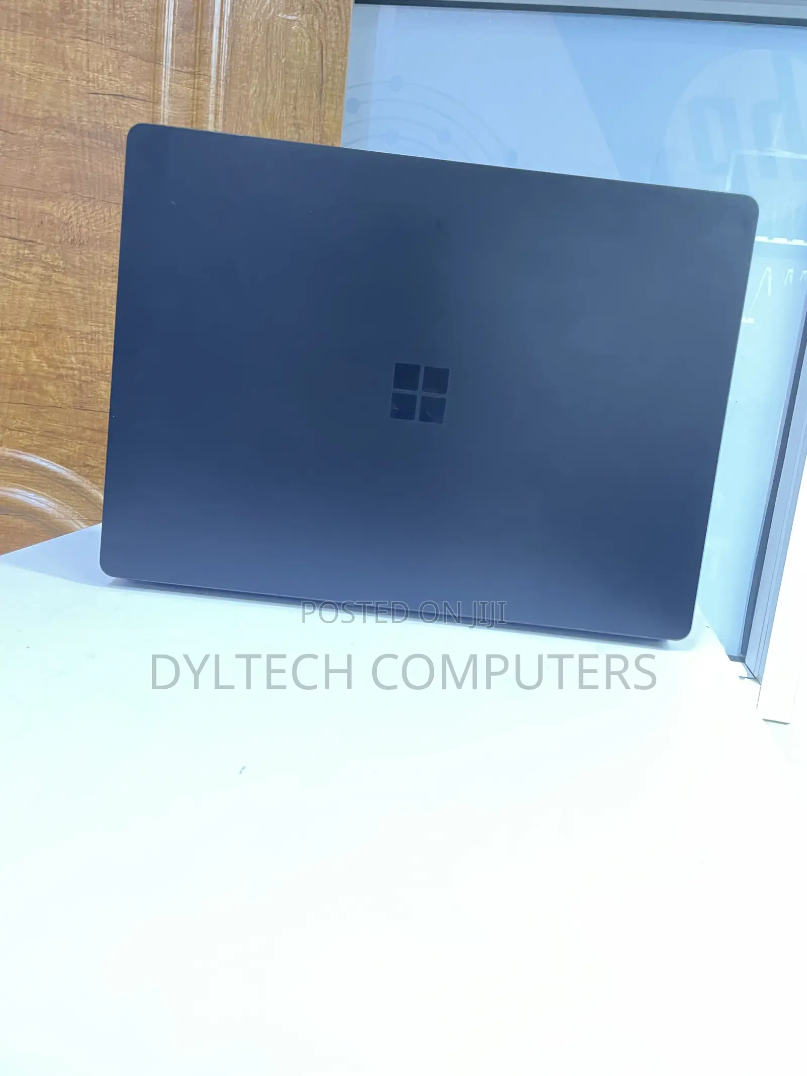 Laptop Microsoft Surface Laptop 5 16GB Intel Core i7 SSD 256GB