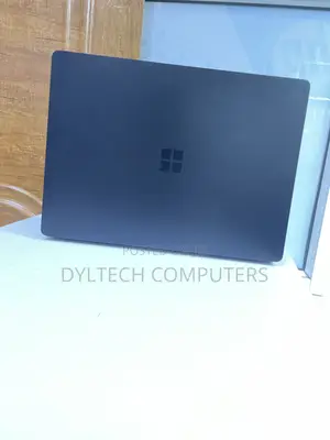 Laptop Microsoft Surface Laptop 5 16GB Intel Core i7 SSD 256GB