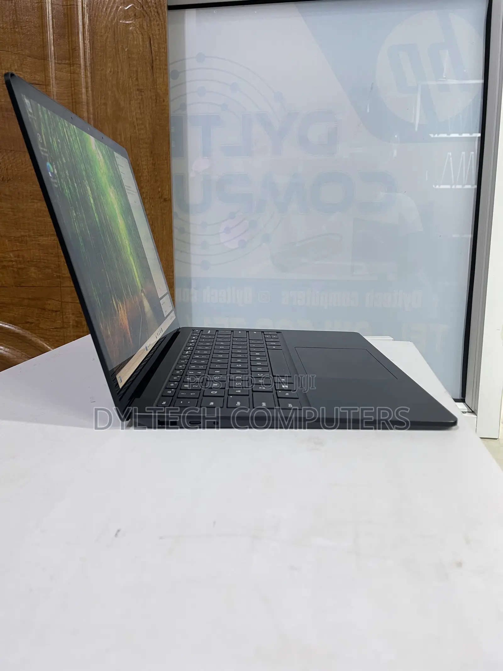 Laptop Microsoft Surface Laptop 5 16GB Intel Core i7 SSD 256GB
