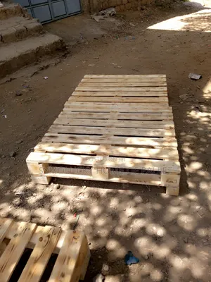 Pallet Bed . 4*6 Medium Sized Pallet Bed. Standard Raised From Ground