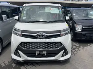 Toyota Tank 2019 White